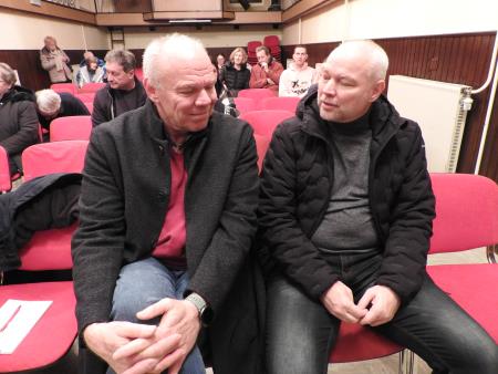 Iztok in Blaž Basaj iz Suhe pri Predosljah sta izdelala družinsko drevo in sta sorodnika osem rodov nazaj.V znak zahvale jima je podaril knjigo o Jerneju Basaju